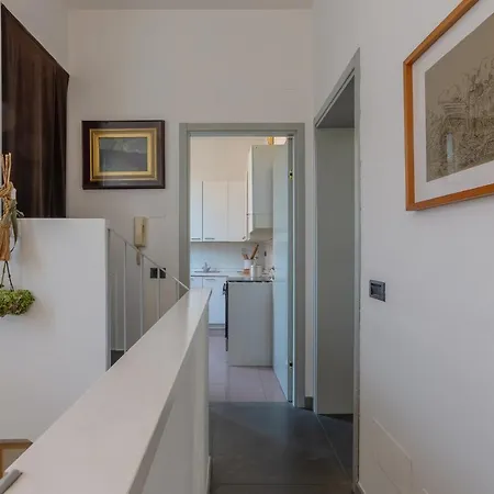 Guesthost - 'la Casa Gialla' Apartment! Apartment Ferrara