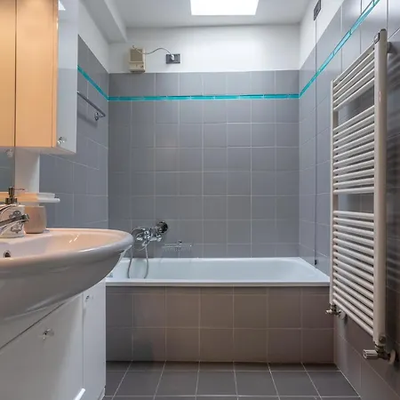 Apartment Guesthost - 'la Casa Gialla' Apartment! *