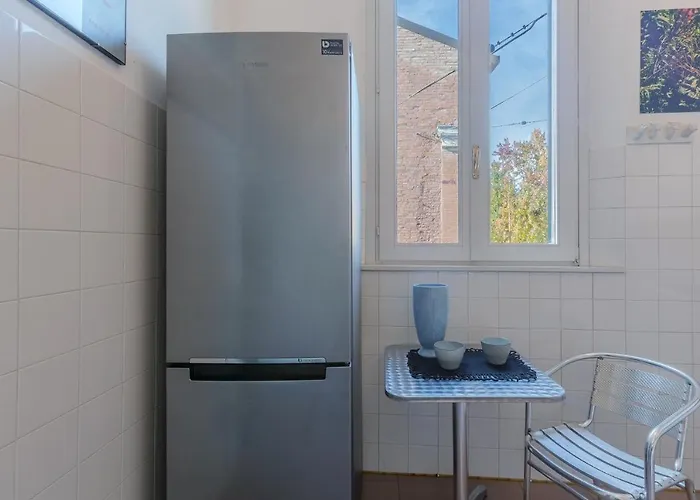 Apartament Guesthost - 'la Casa Gialla' Apartment! Ferrara